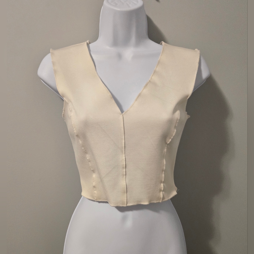 Y2K Vintage BEBE Off-White Banadage Crop Top. Size XS. - Picture 2 of 12